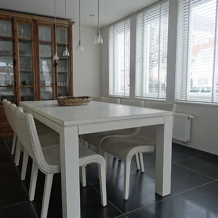 Maison Douira *